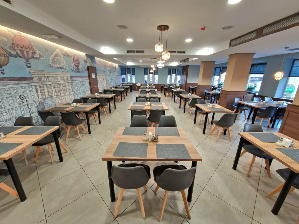 Restaurant 2